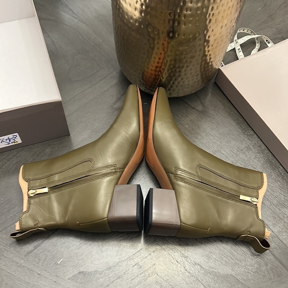 Franco Sarto Waxton Bootie - Picture 10 of 11